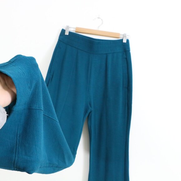 *Fabletics Fjord Blue Flare Jogger - Picture 6 of 11